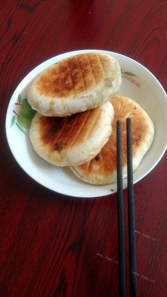五味俱全的韭菜饼
