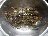 好吃的干豆角烧排骨做法图解1)
