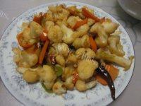 饱满的干煸菜花