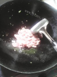 美味葱香苦瓜炒肉做法图解6)