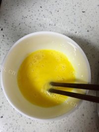 香喷喷的手抓饼做法图解2)
