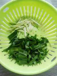 荤菜素鸡回锅肉做法图解4)