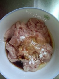 家常菜水煮肉片做法图解2)