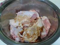诱人的照烧鸡腿做法图解5)