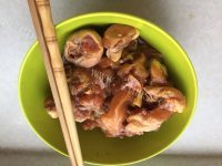 口感丰富的土豆焖鸡做法图解1)