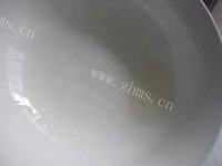 美味的葱花鸡蛋羹做法图解2)