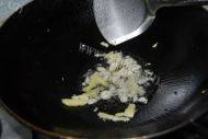 香口的清炒茼蒿做法图解3)