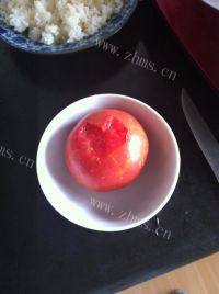 口感不错的番茄鸡蛋炒饭做法图解3)
