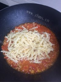 美味的番茄肉酱意大利面做法图解10)