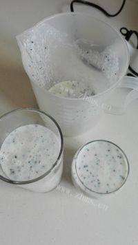 口味不错的火龙果酸奶昔
