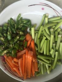 口感极佳的家常炒饼做法图解4)