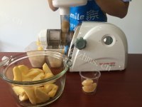 美味的苹果柠檬汁/苹果醋做法图解3)