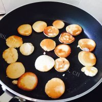 垂涎欲滴的松饼做法图解20)