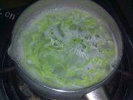 美味的菠菜面做法图解9)