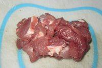 香香的青椒炒肉片做法图解2)