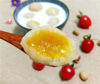 美味的奶黄馅汤圆做法图解15)