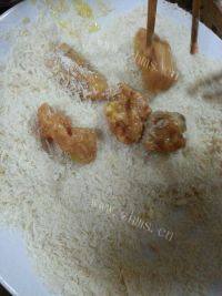 色泽不错的鸡米花做法图解6)