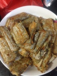 回味无穷的糖醋带鱼做法图解2)