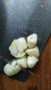 家常菜莴笋炒瘦肉做法图解3)