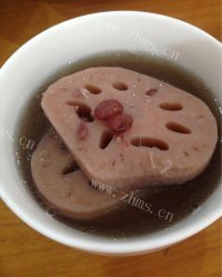 美味的红豆莲藕猪骨汤做法图解6)
