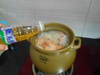 美味早餐海鲜砂锅粥