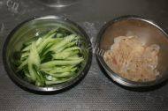 家常菜海蜇拌黄瓜做法图解2)
