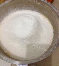 自制小蛋糕做法图解5)