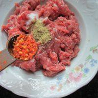 烤牛肉串做法图解3)