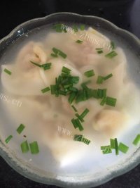 美味的家常小馄饨做法图解5)
