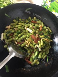 下酒菜香辣毛豆做法图解10)