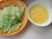 自制西瓜皮鸡蛋饼做法图解1)