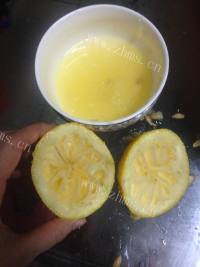 自制草莓果酱做法图解5)