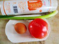 「DIY美食」鸡蛋番茄拌面的做法图解一