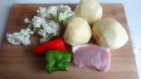 好吃的石锅土豆肉片做法图解1)
