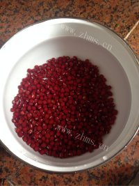 美味的红豆莲藕猪骨汤做法图解1)