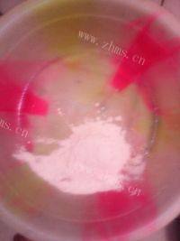 诱人的自制葡萄酒做法图解2)