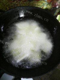 家常孜然土豆片做法图解3)