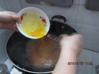 自制西红柿鸡蛋汤做法图解7)