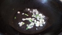 家常菜孜然土豆丝做法图解3)
