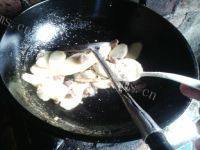 家常菜山药炒肉做法图解8)