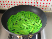 简单凉拌荷兰豆做法图解3)