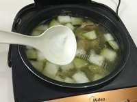 好喝的冬瓜薏米棒骨汤的做法图解八