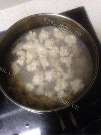 美味的清汤丸子做法图解5)