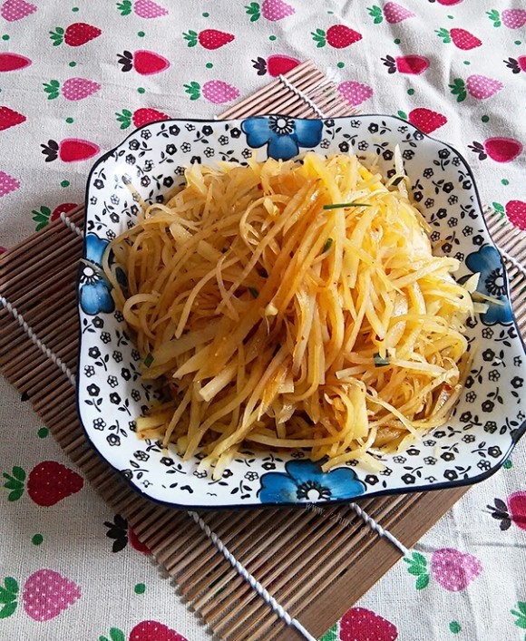 唇齿留香的凉拌土豆丝