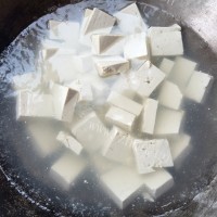 洋葱烧豆腐做法图解2)