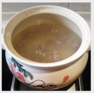 美味萝卜炖牛腩做法图解3)