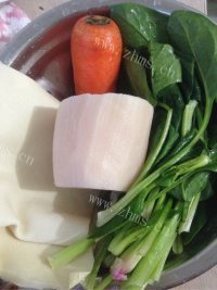 美味菠菜牛肉粉做法图解1)