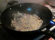 豆芽肉丝炒饼做法图解6)