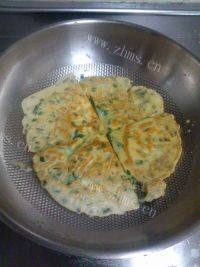特色美食-韭菜鸡蛋饼做法图解7)