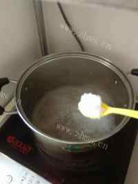 美味的水煮毛豆做法图解2)
